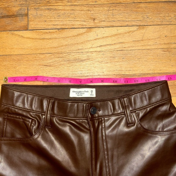 Abercrombie Curve Love Faux Leather The 90s Straight Leg High Rise Pants 29 - Picture 7 of 10